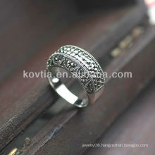 Luxury women or men antique style thai silver rings